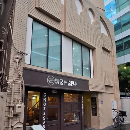スリ イン ゲストハウス